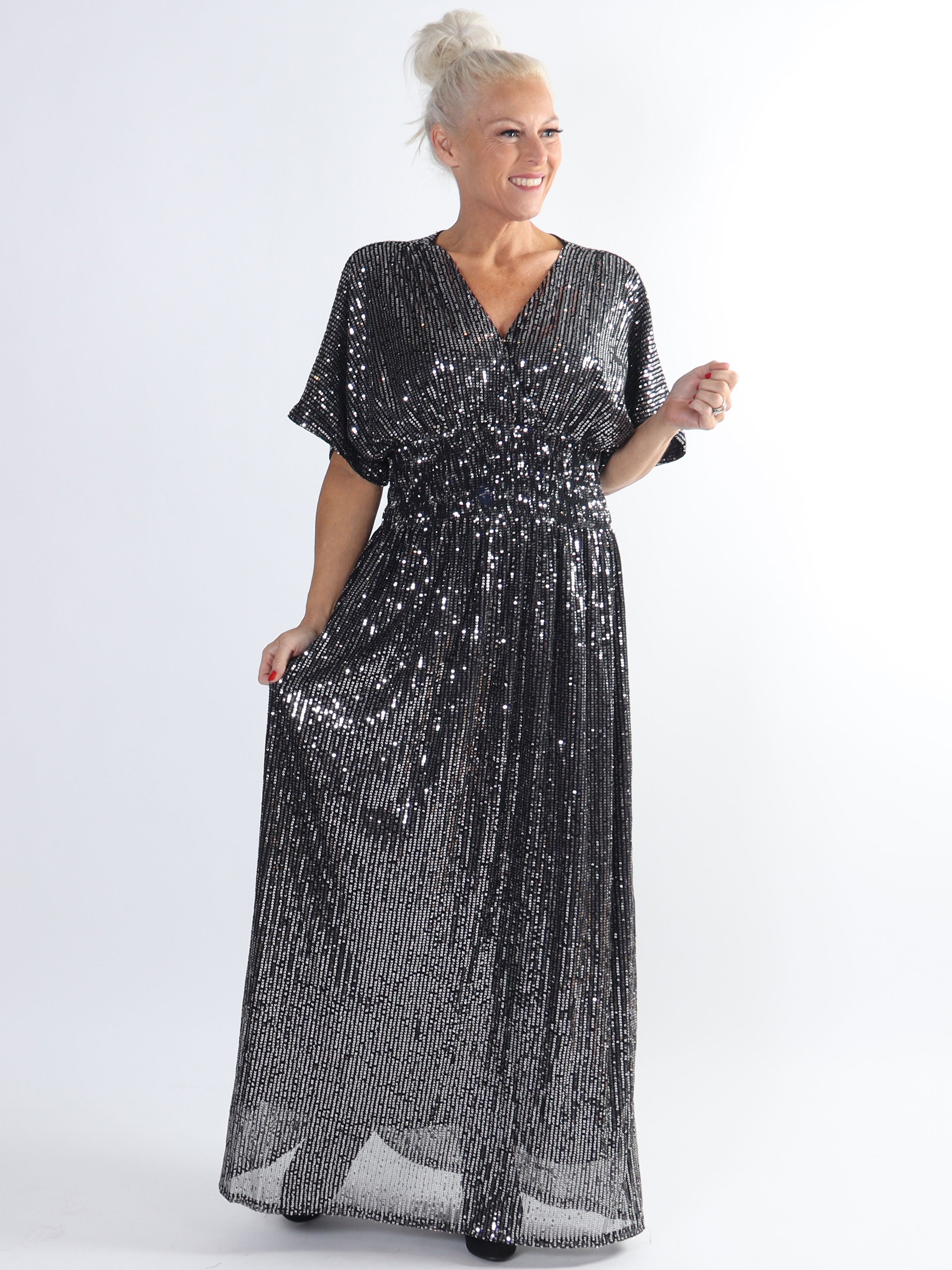 Pams Glitter - Lang smuk plus size kjole med pailletter